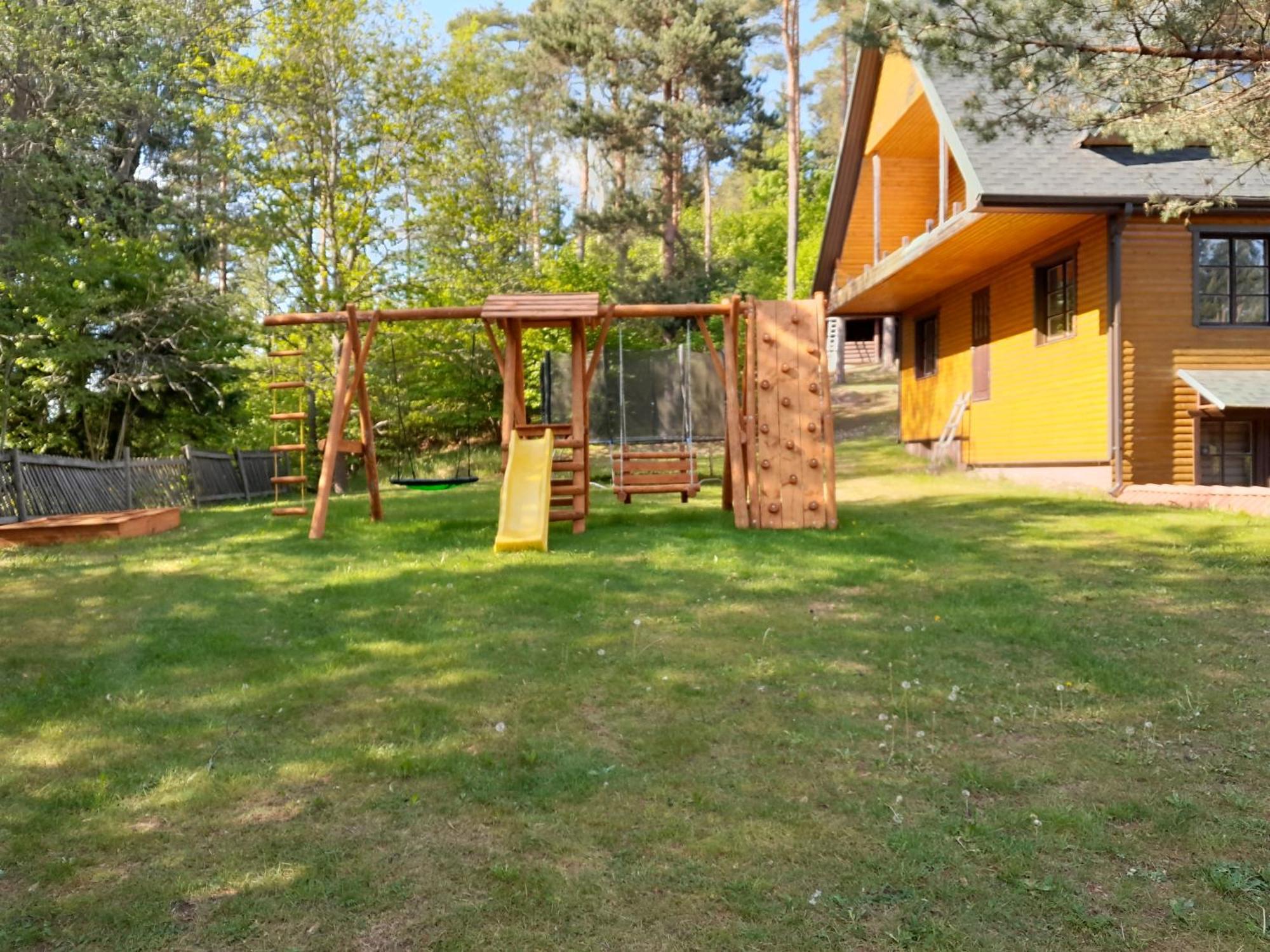 Kaebi Holiday Homes Ainja Exteriör bild